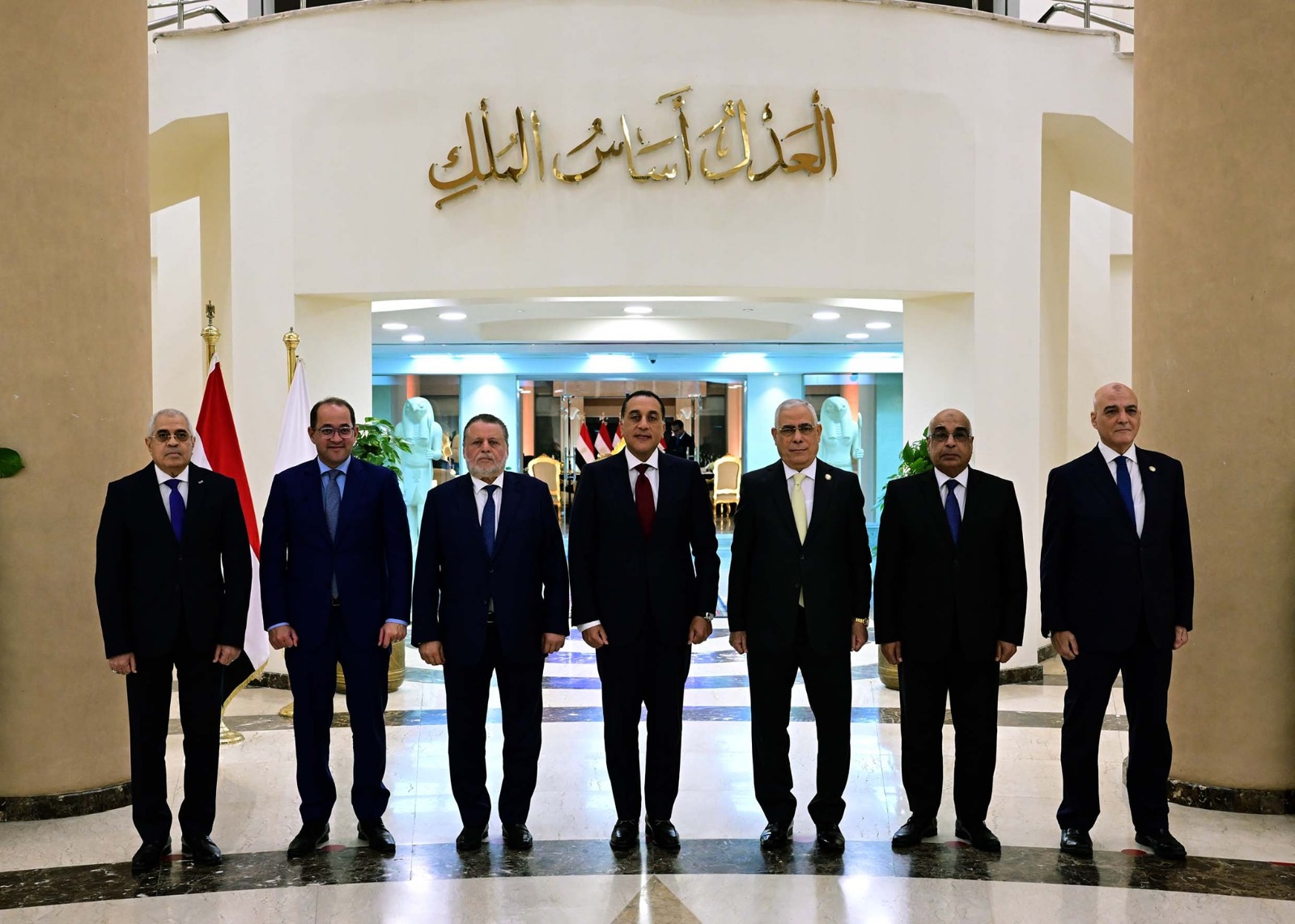 مدبولي: طرح الذهب ذو القيمة التاريخية في مزادات علنية لتعظيم العائد المالي للدولة