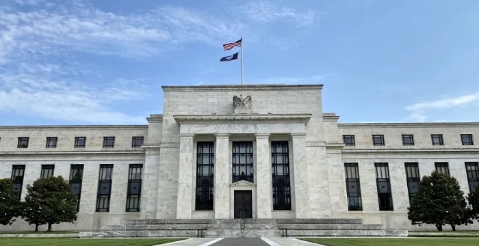 الفيدرالي الأمريكي يثبت أسعار الفائدة عند 3.50% - 3.75% للمرة السادسة على التوالي.. ويتجاهل دعوات ترامب لخفضها