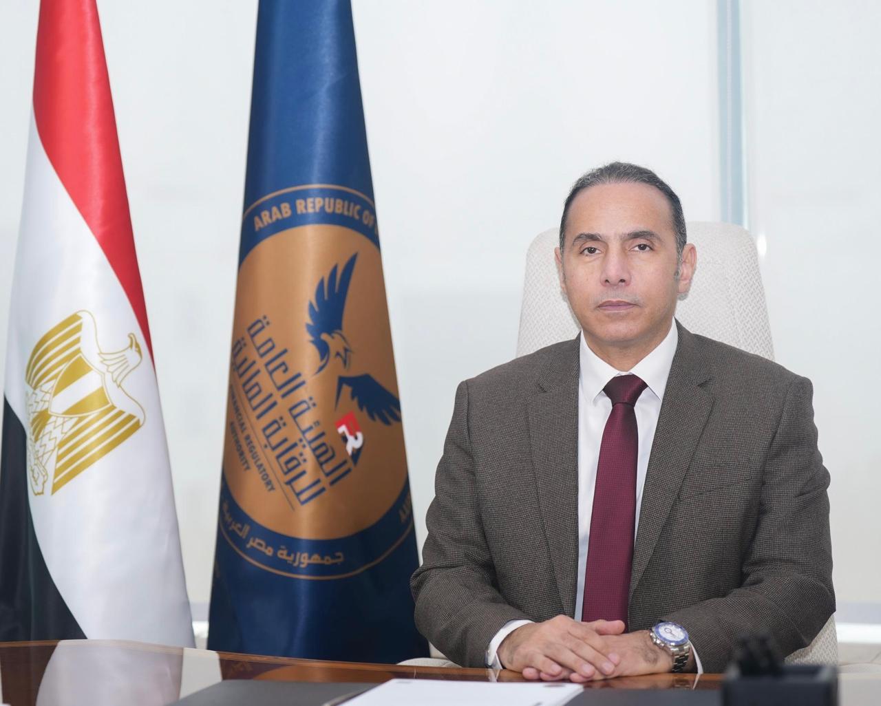 الرقابة المالية تعزز شفافية وثائق التأمين المرتبطة بالاستثمار في الذهب لحماية حقوق المتعاملين